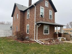 Pre-foreclosure in  N MAIN ST Carroll, IA 51401