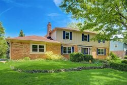 Pre-foreclosure in  KINGSWOOD DR Indianapolis, IN 46256