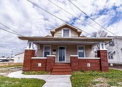  E Division St, Evansville IN