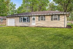  Bryant St, Portage IN