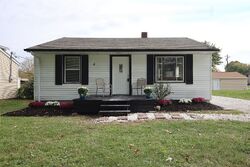 Pre-foreclosure in  S GERRARD DR Indianapolis, IN 46221