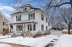  S 3rd Ave, Forreston IL