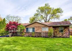 Pre-foreclosure in  144TH ST Midlothian, IL 60445