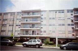 Pre-foreclosure in  W 79TH ST  Chicago, IL 60620