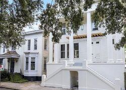 Pre-foreclosure in  DRAYTON ST Savannah, GA 31401