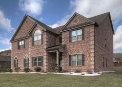 Pre-foreclosure in  REDHEAD CT Stockbridge, GA 30281