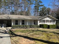 Pre-foreclosure in  FREYDALE RD SE Marietta, GA 30067