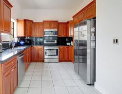 Pre-foreclosure in  SW 114TH PL Miami, FL 33173