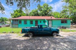  Nw 58th St, Miami FL