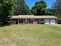 Pre-foreclosure in  RANDWICK RD Pensacola, FL 32514