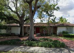 Pre-foreclosure in  SW 85TH AVE Miami, FL 33143