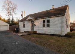 Pre-foreclosure in  MONTGOMERY RD Wilmington, DE 19805
