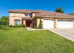 Pre-foreclosure in  PENFIELD AVE Woodland Hills, CA 91367