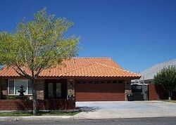 Pre-foreclosure in  LAKEVIEW DR Helendale, CA 92342