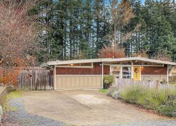 Pre-foreclosure in  DALE WAY Lynnwood, WA 98036