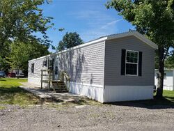 Pre-foreclosure in  HERNER COUNTY LINE RD Southington, OH 44470
