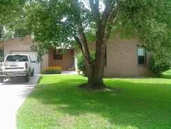 Pre-foreclosure in  SHADOW BROOK DR Jacksonville, NC 28546