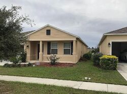 Pre-foreclosure in  PAGE CT Haines City, FL 33844