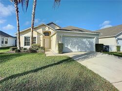 Pre-foreclosure in  CASTERTON CIR Davenport, FL 33897