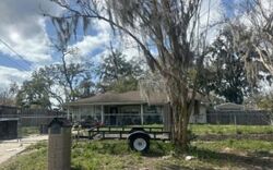 Pre-foreclosure in  LEE DR Orange Park, FL 32073