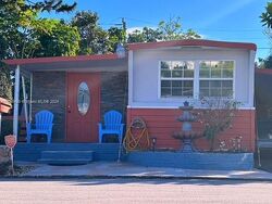 Pre-foreclosure in  SW 16TH ST Fort Lauderdale, FL 33324