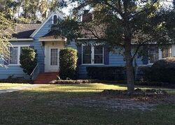 Pre-foreclosure in  NE 4TH ST Ocala, FL 34470