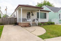 Pre-foreclosure in  CLEVELAND AVE Lincoln Park, MI 48146