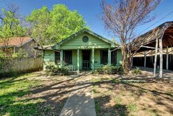 Pre-foreclosure in  GARLAND AVE Austin, TX 78721