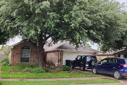 Pre-foreclosure in  NEGRIL CT Fort Worth, TX 76137
