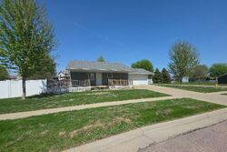  W Antelope Dr, Sioux Falls SD