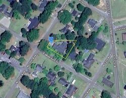 Pre-foreclosure in  E MADISON ST Dillon, SC 29536