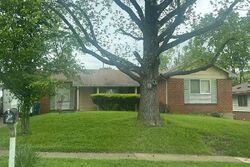 Pre-foreclosure in  CHURCHILL DR Florissant, MO 63033