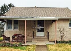 Pre-foreclosure in  Q ST Harrisburg, PA 17113