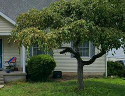 Pre-foreclosure in  YORK FARM RD Pottsville, PA 17901
