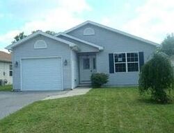 Pre-foreclosure in  N HOLLAND SYLVANIA RD Toledo, OH 43615