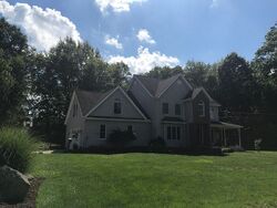 Pre-foreclosure in  TAYLOR AVE Newton Falls, OH 44444