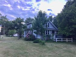 Pre-foreclosure in  HALLOCK YOUNG RD SW Warren, OH 44481