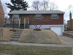 Pre-foreclosure in  ROMANCE LN Cincinnati, OH 45238