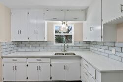 Pre-foreclosure in  BROOKS DR Corpus Christi, TX 78408