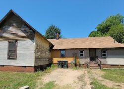  E Lowrance Ave, Mooresville NC