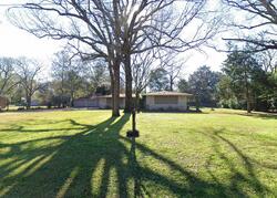 Pre-foreclosure in  REGULUS DR Mobile, AL 36693