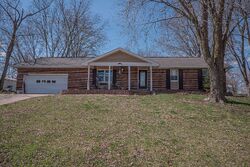 Pre-foreclosure in  BRYAN AVE Paris, MO 65275