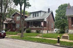 Pre-foreclosure in  FINKMAN ST Saint Louis, MO 63109