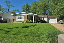 Pre-foreclosure in  STARLING AIRPORT RD Arnold, MO 63010