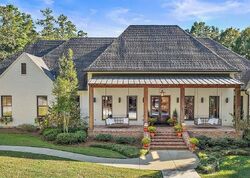 Pre-foreclosure in  GARRISON WAY Flowood, MS 39232