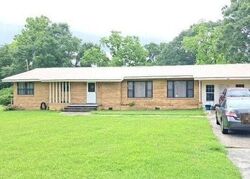  W 10th Ave, Lumberton MS