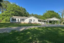 Pre-foreclosure in  BUCKATUNNA CHICORA CLARA RD Waynesboro, MS 39367