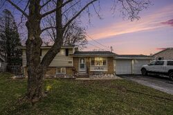  Chalmers Dr, Battle Creek MI