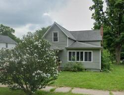 Pre-foreclosure in  DIVISION ST Hudson, MI 49247