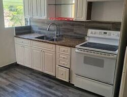 Pre-foreclosure in  NW 98TH ST Miami, FL 33147